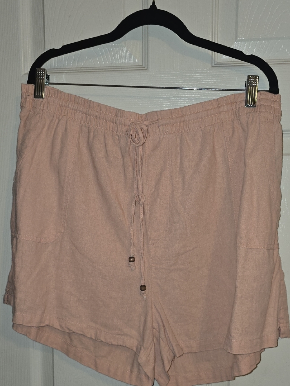 Celebrity Pink Light Blush Drawstring Bermuda Shorts‎